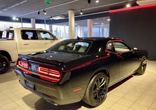 Dodge Challenger cena 309900 przebieg: 15, rok produkcji 2022 z Lubsko małe 704